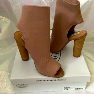 Shoes, Steve Madden, size 7.5